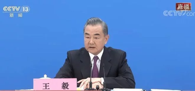 王毅100分钟答27问,开场5个回答4个与乌克兰局势相关